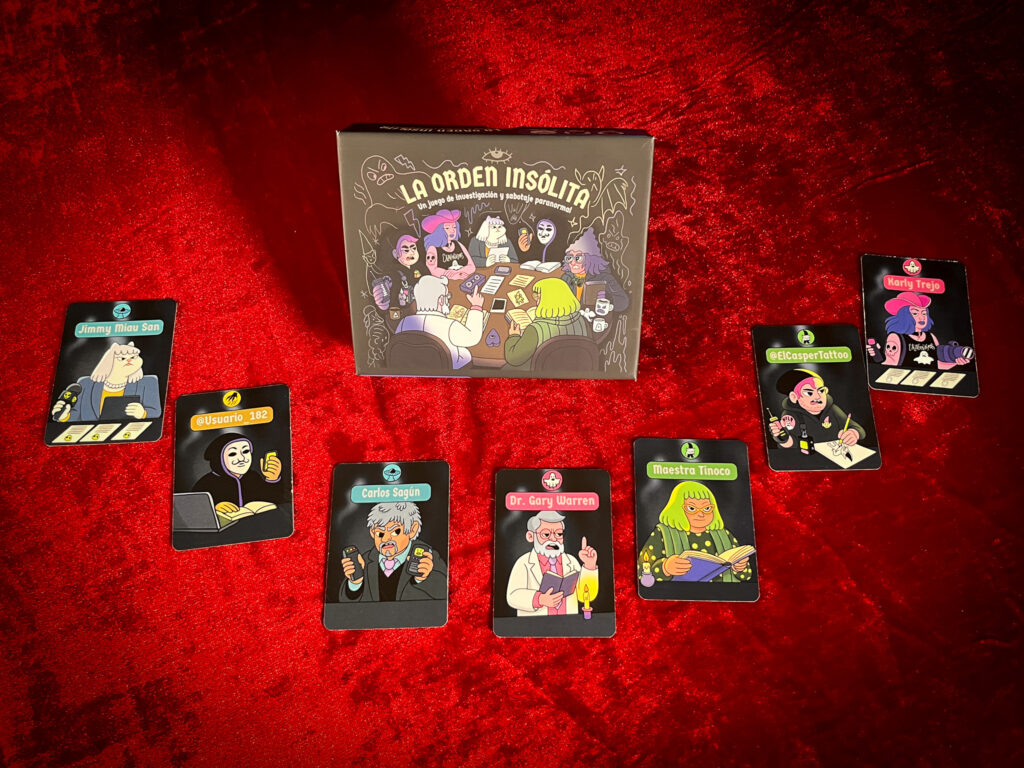juego de cartas paranormal