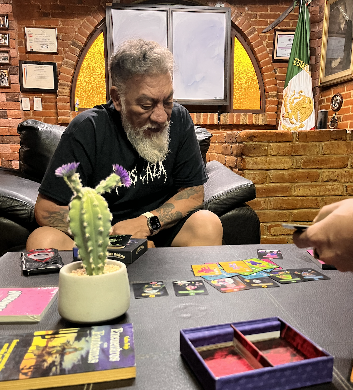 Carlos Trejo conociendo La Orden Insólita