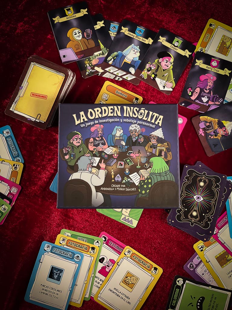 La Orden Insólita | Juego de Mesa Prototipo final de La Orden Insólita hecho a mano, foto 2